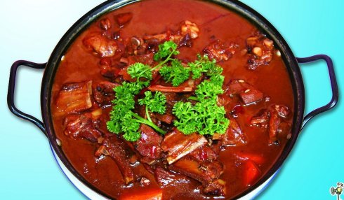 红焖羊肉技术哪家好,选新乡香百味小吃培训学校!