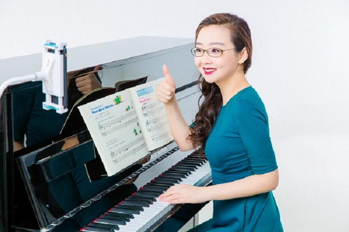 柚子练琴:开学季正是孩子需要乐器陪练的关键