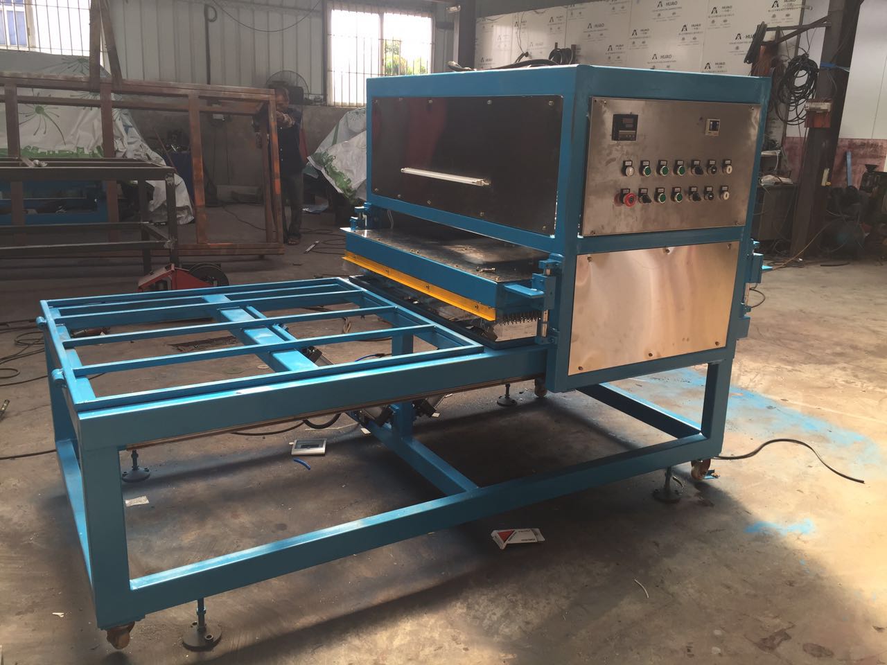 上海缆玥智能科技获得一种护角分拣提高压平打包机专利