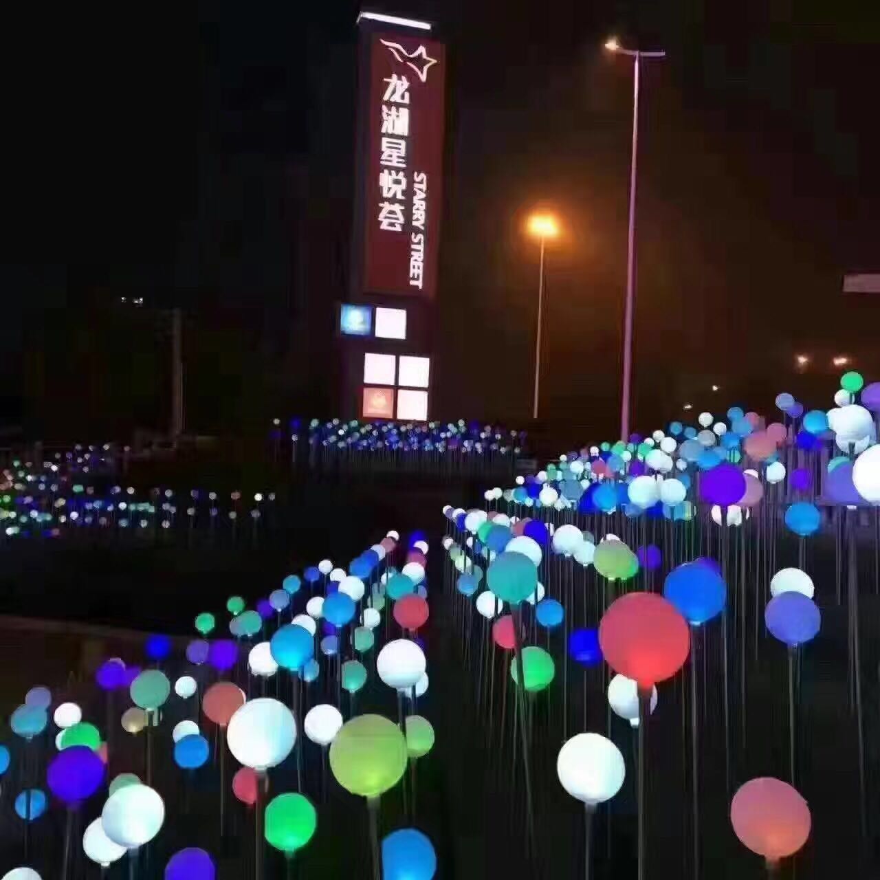 你还在担心你所办的活动没有人气吗?本公司以创新为主题,全新打造以展览展会为主的展览资源,一手资源倾力打造VR设备 一大批霸气变形金刚 大型恐龙 战驹 豪华皇家马车卡通蓝精灵 史努比 Kitty猫 海绵宝宝 肖恩羊 喜羊羊系列 熊出没系列 熊猫 哆啦A梦等展览道具出租!霸气震撼!人气十足! 真人恐龙秀 ,会走会跑会发声,生动形象,超逼真超酷超好玩,一出场便震撼全场,人气超高!另有真人版 变形金刚互动表演, 美女不倒翁表演。最适合公司年会庆典、周年庆典,节假日庆典,婚宴、展会,发布会、奠基仪式 企业庆典 产