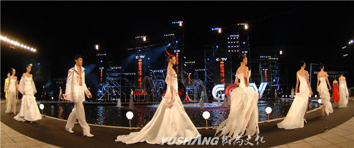 广州天河春季时装发布会灯光音响玻璃舞台LE