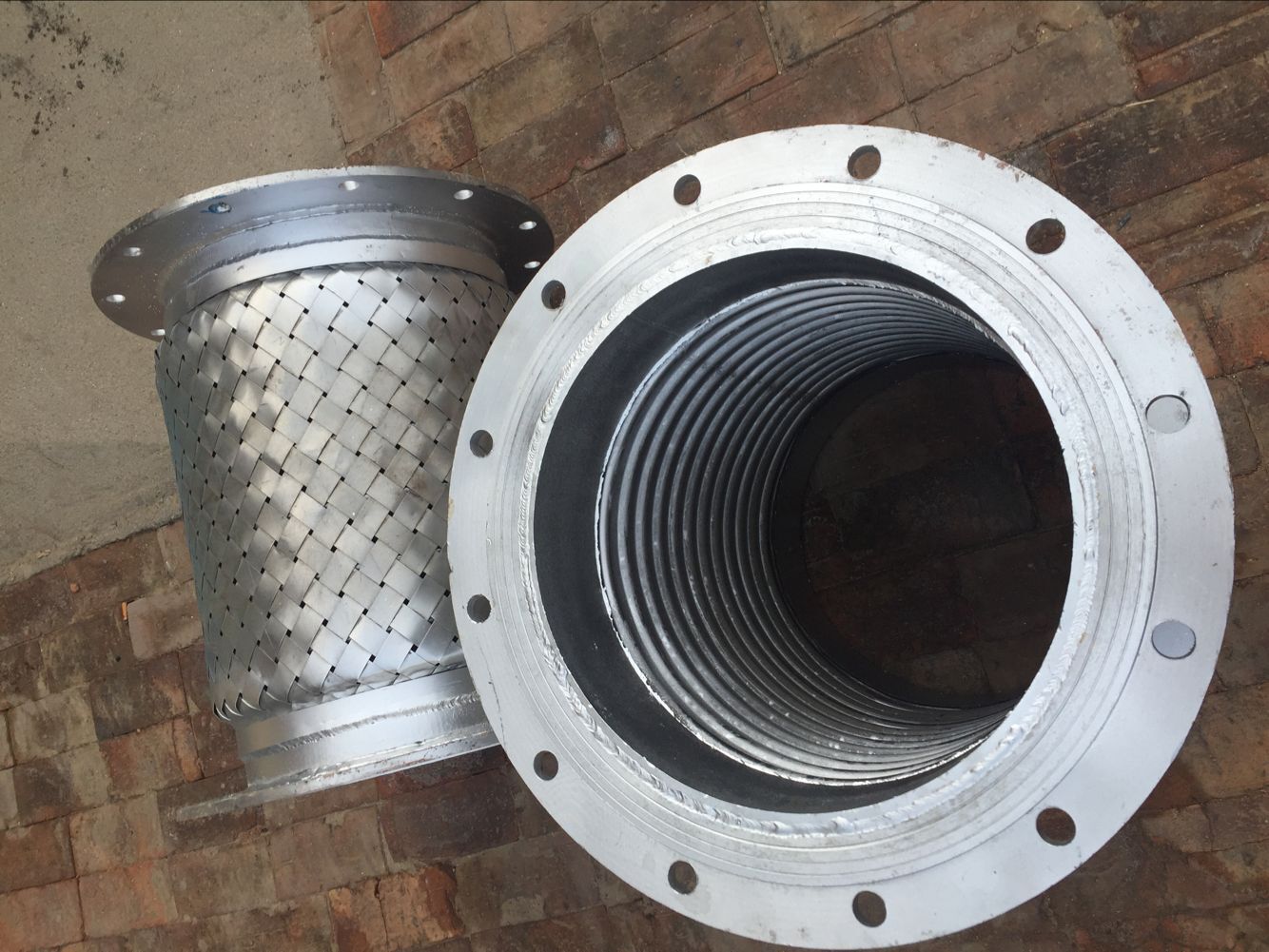 金属软管生产厂家-建材-商讯中心