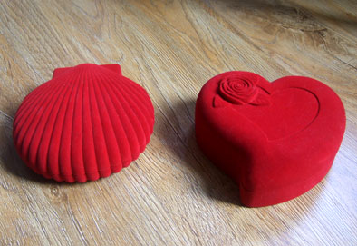 深圳哪里有高档的饰品礼品盒研发与生产专业机