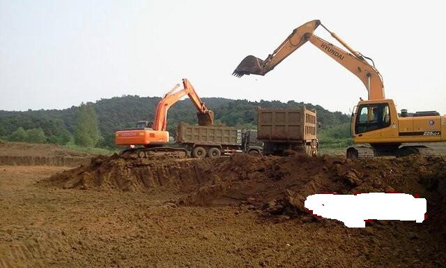 具有"前进向上,强制切土"特点的土方机械是 a.正铲挖土机b.反铲挖