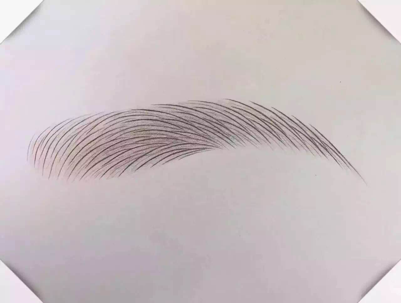洛阳学习韩式雾眉美瞳线果冻唇哪家机构专业?