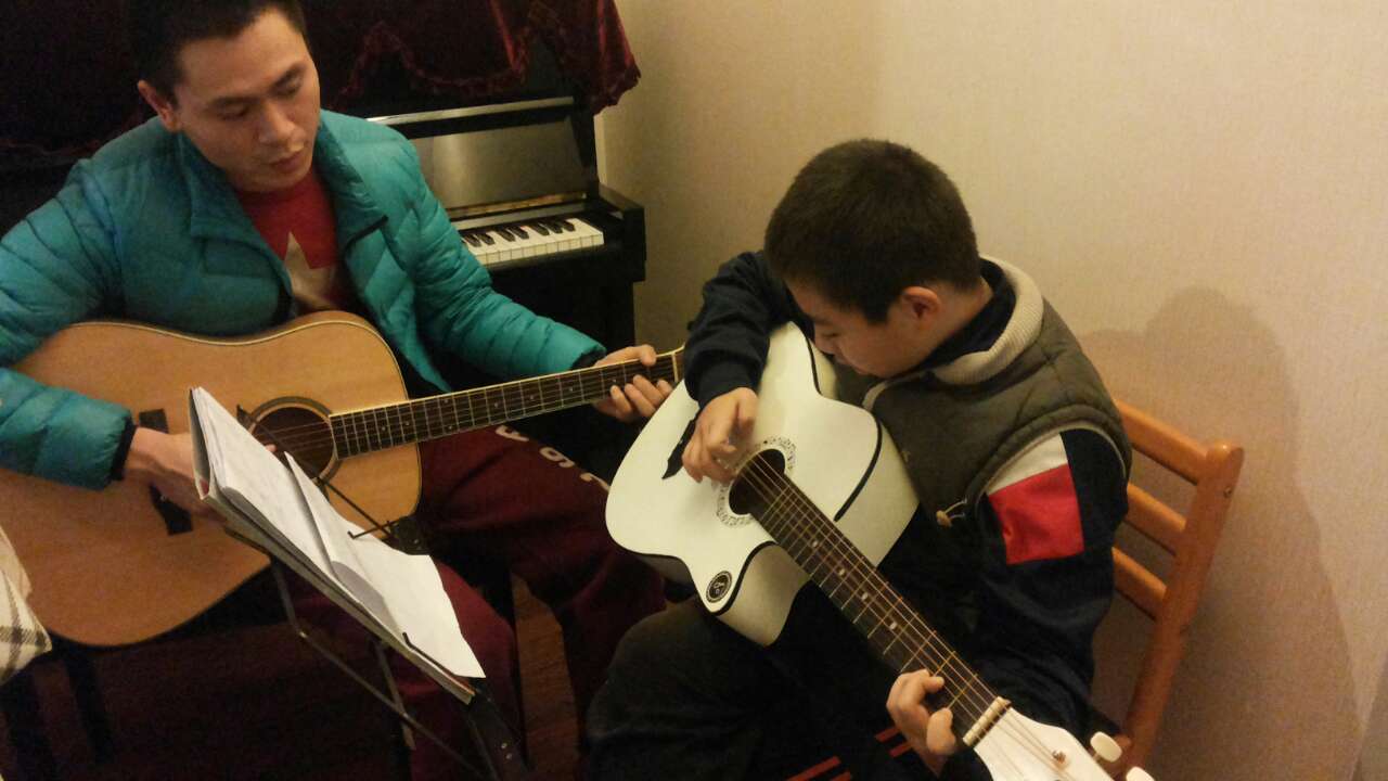 新桥零基础学吉他!东城区成人少儿吉他培训 - 