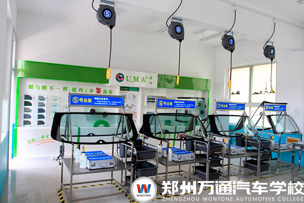 河南省周口汽车美容装饰学校哪家好?