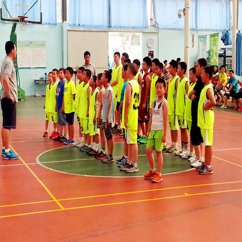 少儿篮球培训多少钱一节课