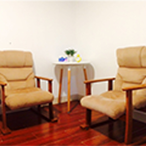 整天闷闷不乐,心态十分消极如何调整,广州的情