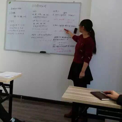 西安北郊凤城六路高三理综寒假班冲刺高考备战