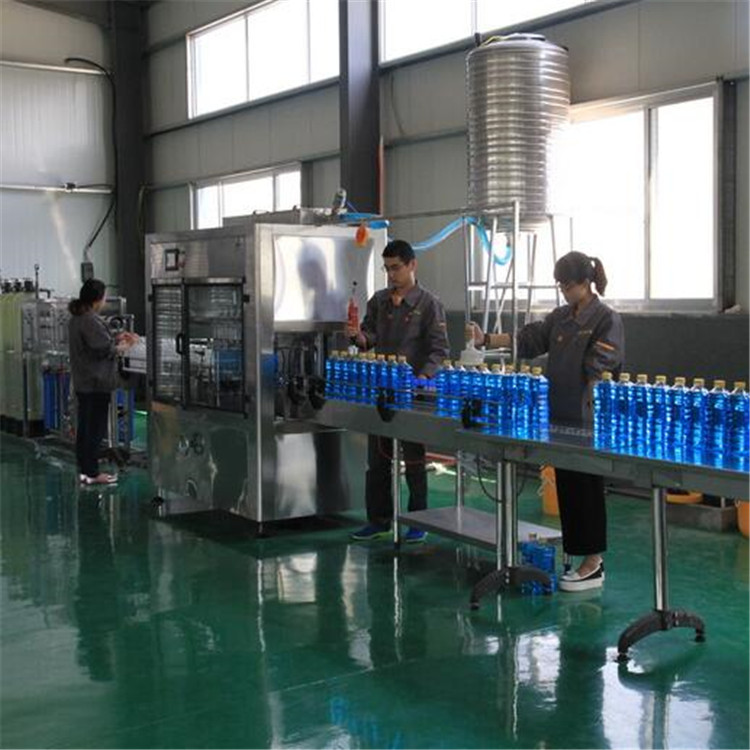 玻璃水设备多少钱一套?玻璃水设备专业厂家 免费送配方
