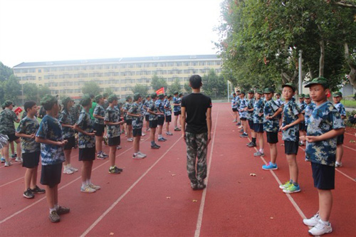 上海哪家少年军事夏令营比较专业