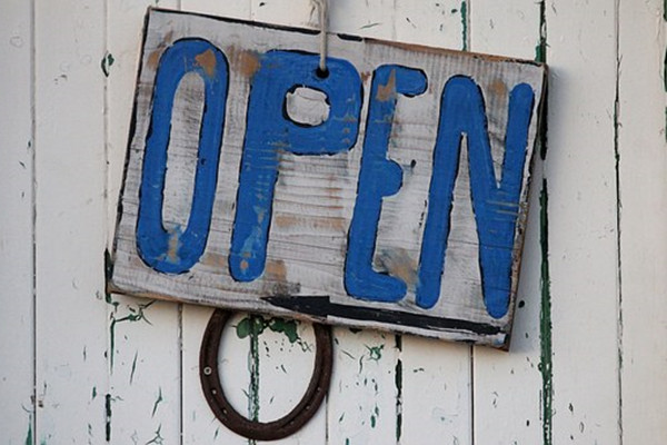 open-966315_