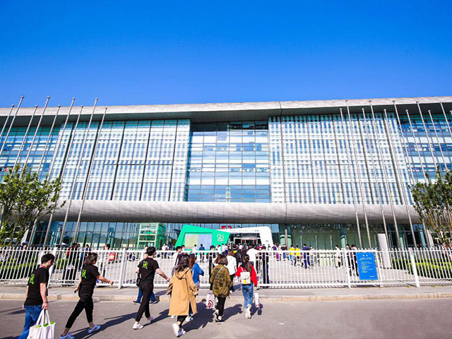 桃花洛音乐餐厅应邀出席第20届“中国特许加盟展——北京站”