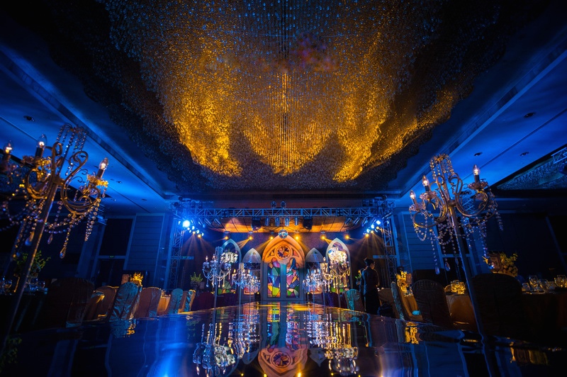 成都浪漫教堂婚礼策划让你意想不到的教堂婚礼