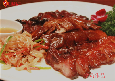 广式烧腊教程_卤水秘方资料_烧乳鸽加盟 学二送一