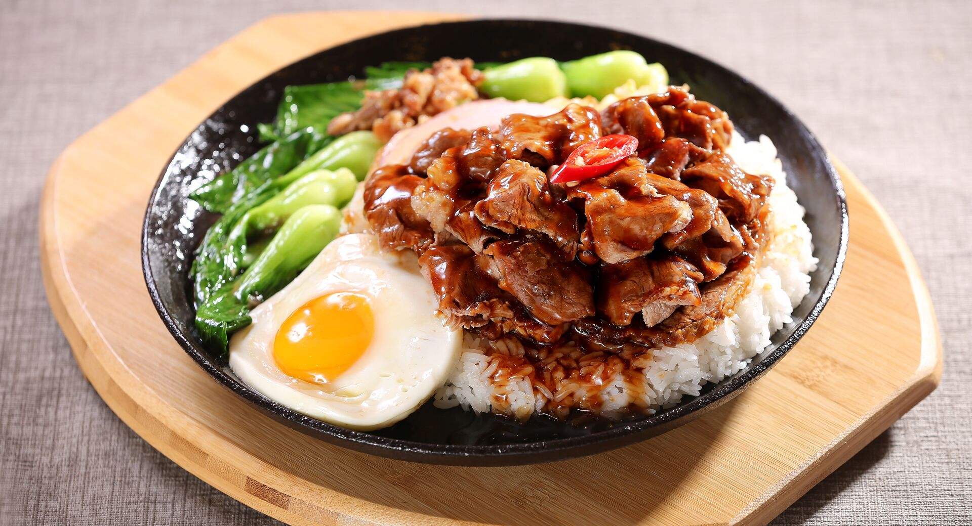 济宁铁板饭加盟 铁板饭学习班 铁板饭技术传授