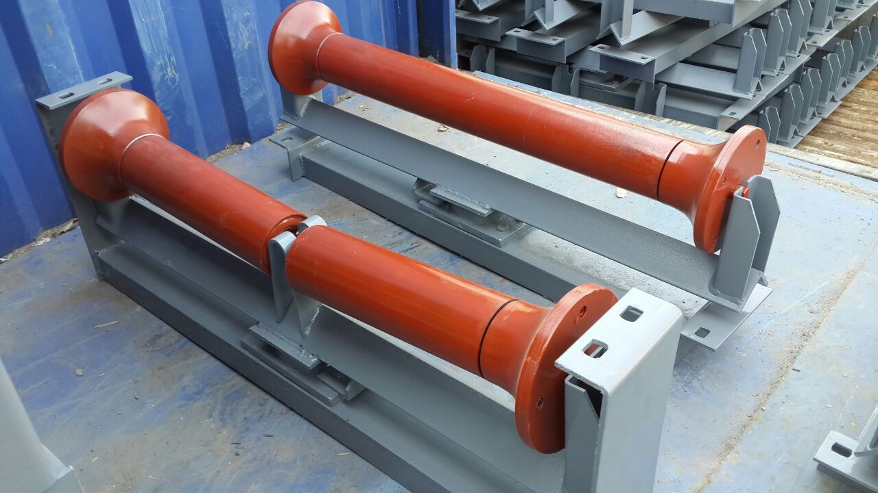 河北物美价廉摩擦调心托辊生产厂家