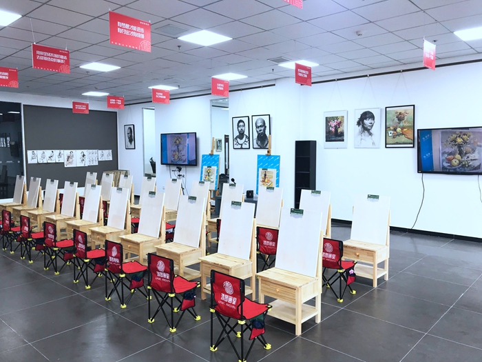 天津成人高考美术培训费用鸿图画室授课经验丰富