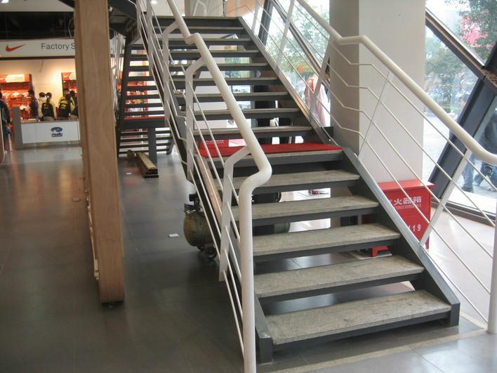 惠阳大亚湾钢架楼梯施工工艺专业公司,我推荐惠州华南振远公司.