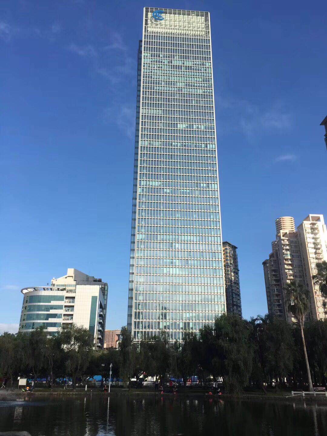 深圳市中心原房东出租福田海岸环庆豪华装修写字楼