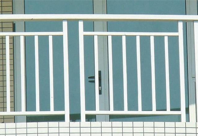 惠州锌钢阳台护栏