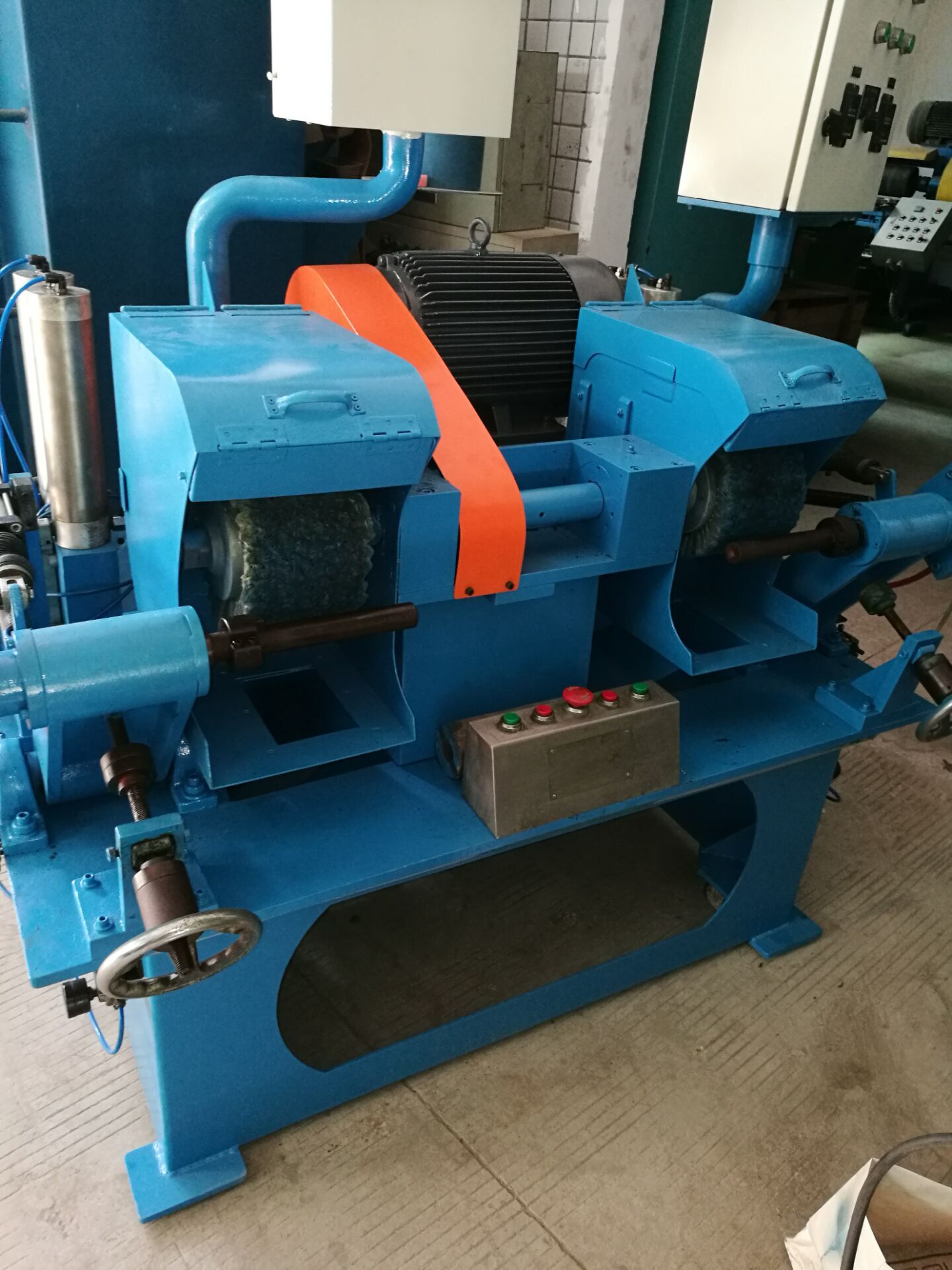 东莞二手高速离心研磨机双头表带自动抛光机外圆研磨抛光机自动抛光机