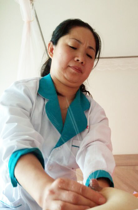 穆勇洁石家庄景霄中医高级催乳师美容养生师