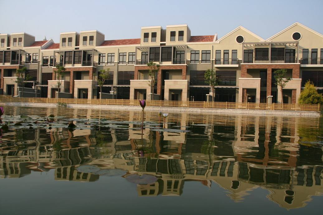 圣莫丽斯别墅 深圳北站别墅豪华装修2800万