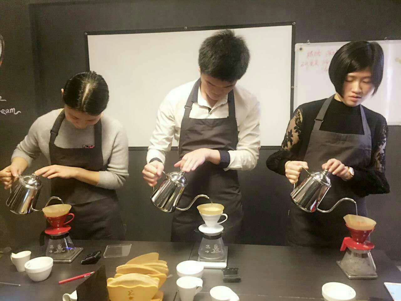 培训创业班,咖啡师创业班,龙华刘科元西点蛋糕咖啡烘焙学校