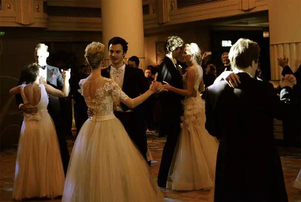 来广州品硕礼仪课程培训让您了解各式礼仪