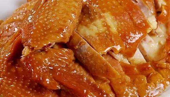 卤鸡怎么做鸡肉的处理方法石老磨专业卤鸡熏鸡培训 沧州卤鸡培训