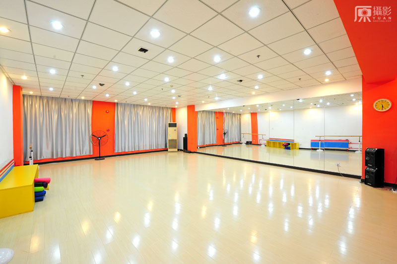 北京朝阳区青年路国美第一城最好的暑假街舞培训机构是哪家