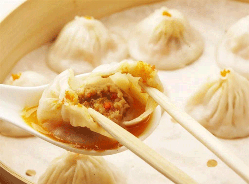 钱灌汤包技术培训舌尖美食分享   上海灌汤包加盟让您轻松开店当老板
