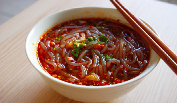 哪培训酸辣粉 素酸辣粉配方是什么 红烧牛肉酸辣粉教学
