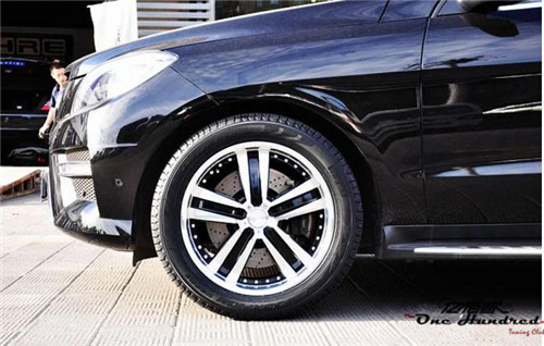 奔驰ml350改装ace20寸轮毂