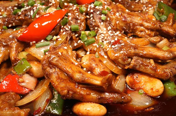 什么样的美食加盟好舌尖美食鸭爪王特色干锅加盟来袭