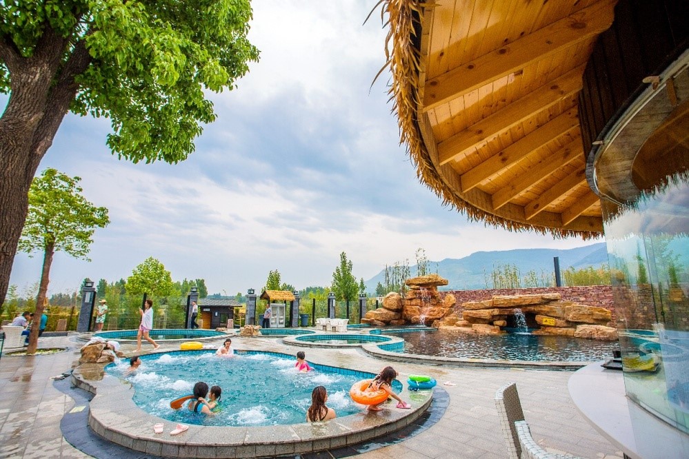 十一我要和你去雅文虎山温泉看自然