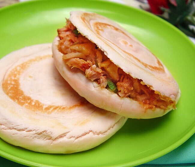 肉夹馍培训 肉夹馍技术 白吉馍肉夹馍 #郑州新月食品学校