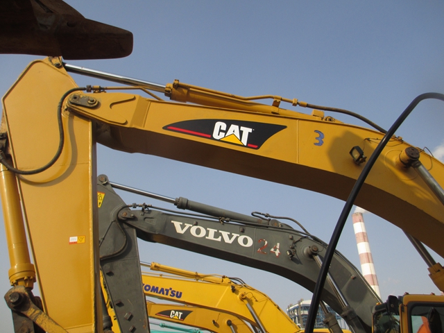 诚意出售二手卡特330c挖掘机|需要速电