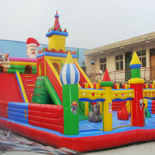 充气城堡