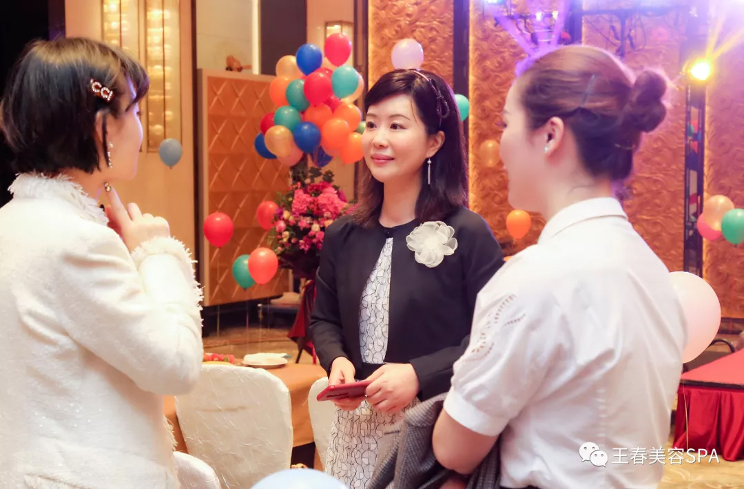 春姑娘们的星级授牌仪式——每一个幸福都是自我负责和创建的结果