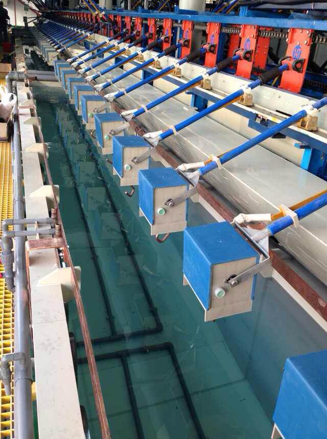 惠州荣利发生产直销专业爬坡式电镀生产线!梅州热卖中,销量领先!