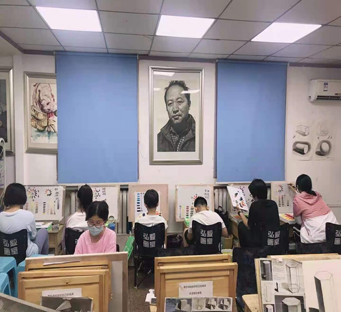 北京高考画室前三名_北京高考学画画的地方_北京高考画室