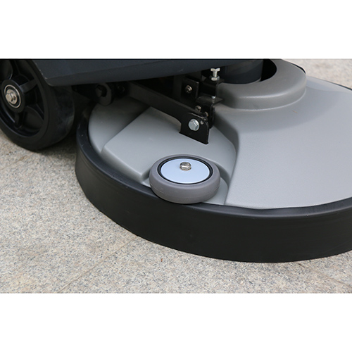 多功能清扫车哪家好中山_乐优马清洁设备