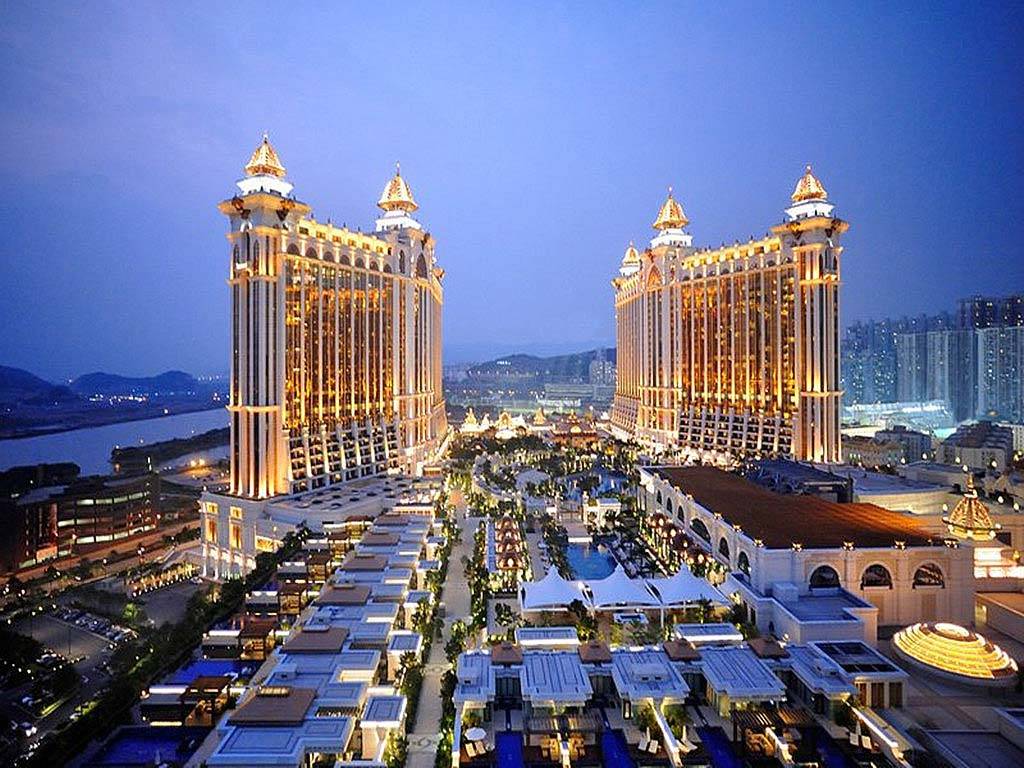 湖南报哪家旅行社去蜡像馆好?