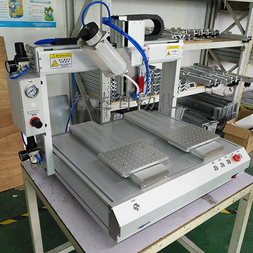 桌面式四轴涂覆机