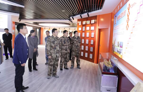 泰安军分区工作组来国泰科技检查调研