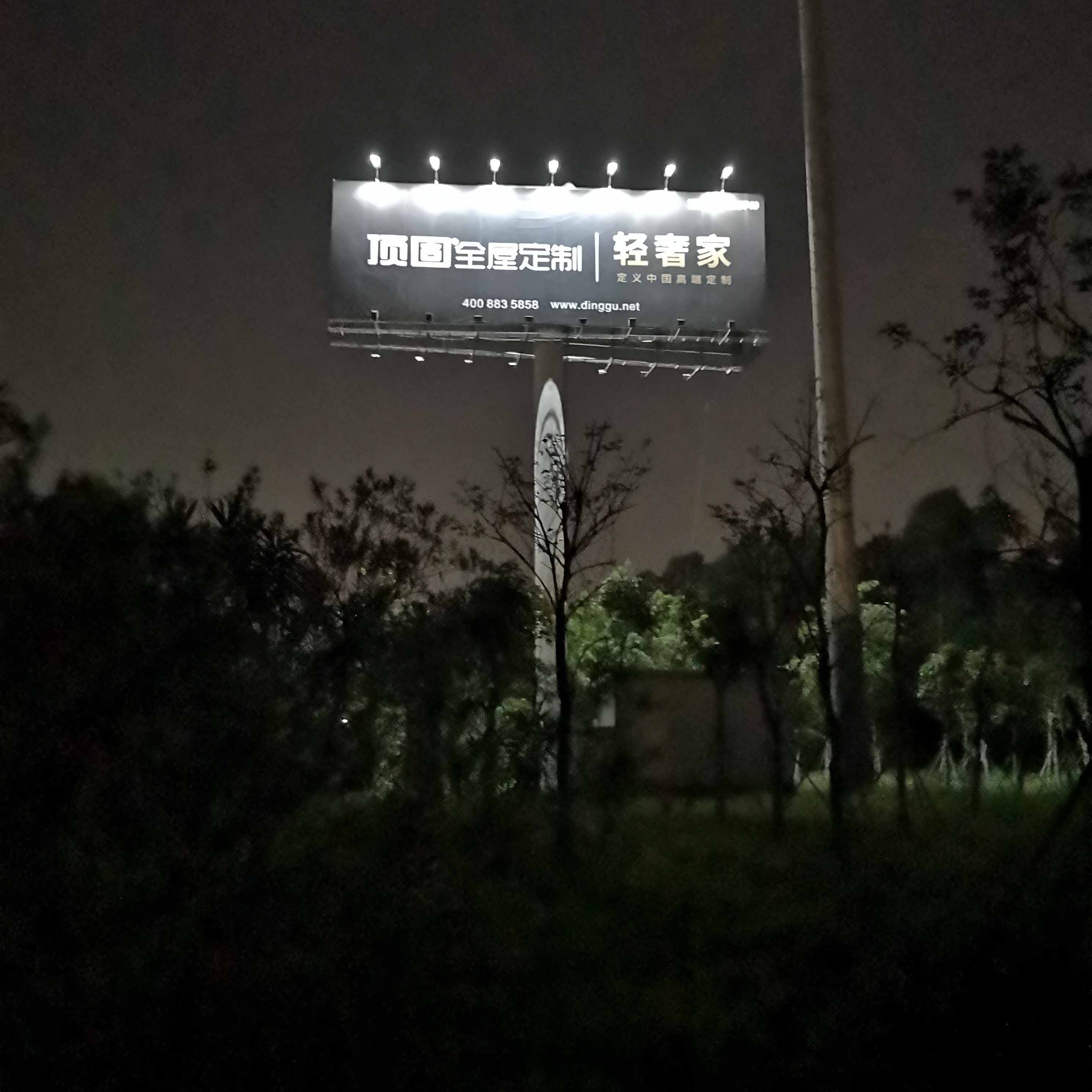 安徽智慧路灯杆定制