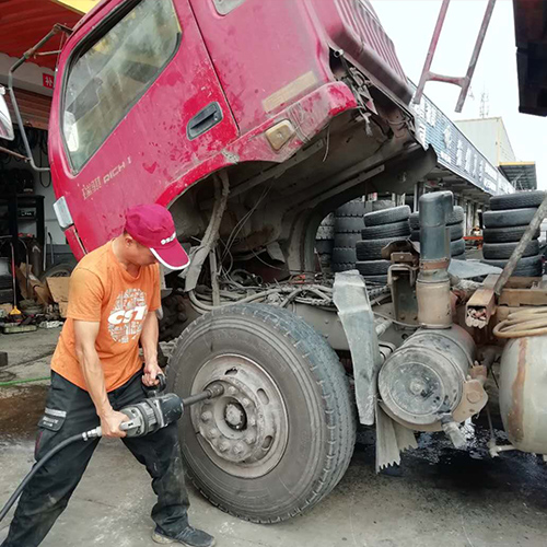 小塘流动修车补胎快速呼叫